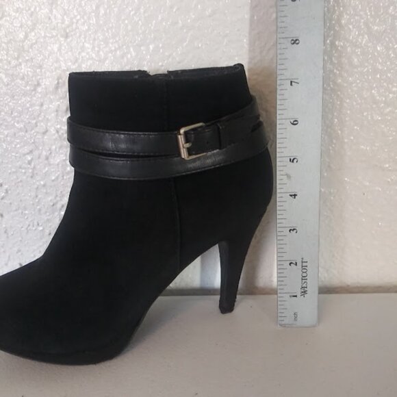 Metaphor women's size 7 1/2 black high heel ankle boots - Picture 8 of 16